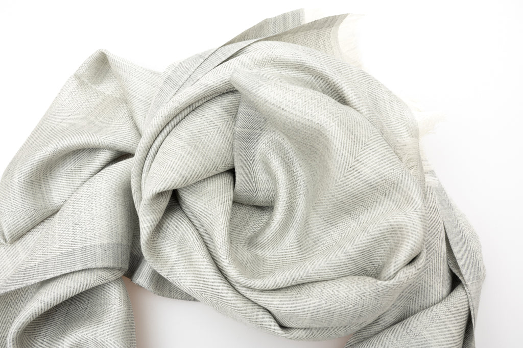 Gray cashmere and silk scarf