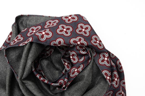 Gray scarf with geometric pattern
