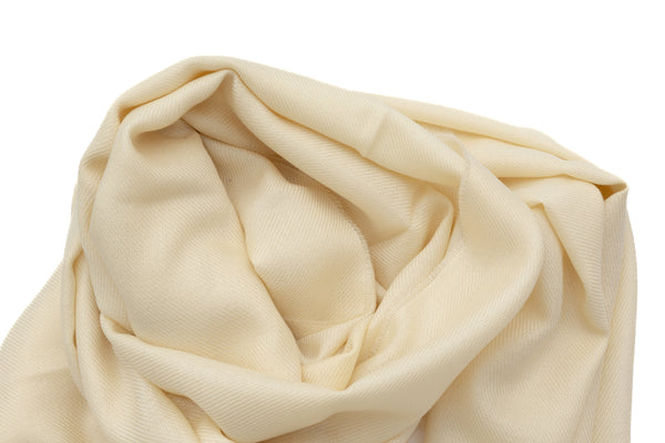 Ivory scarf in virgin wool