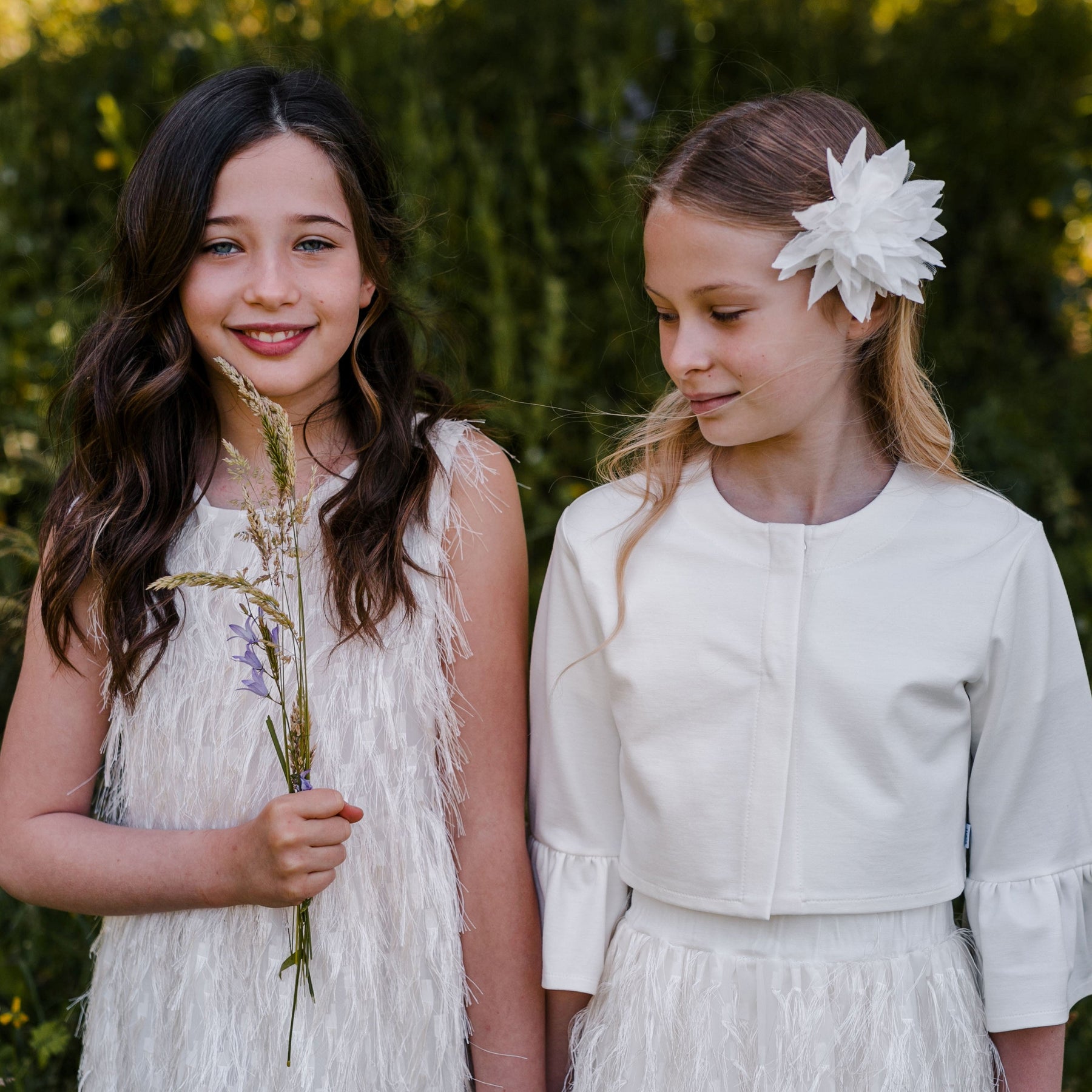 CLIP DE FLORES MAGIL