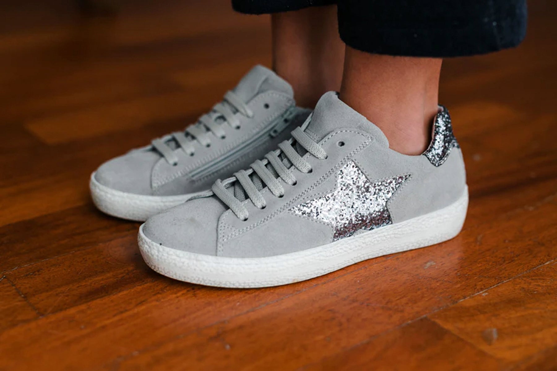 NIZKI SUEDE USNJENI ŠPORTNI ČEVLJI