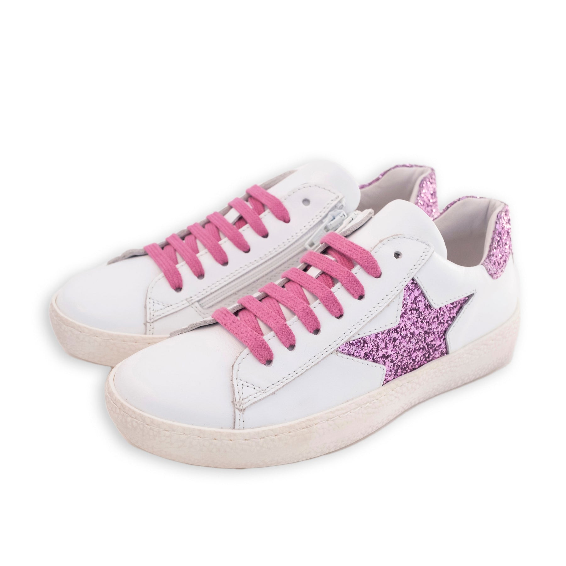LOW LEATHER SNEAKER WITH GLITTER DETAIL