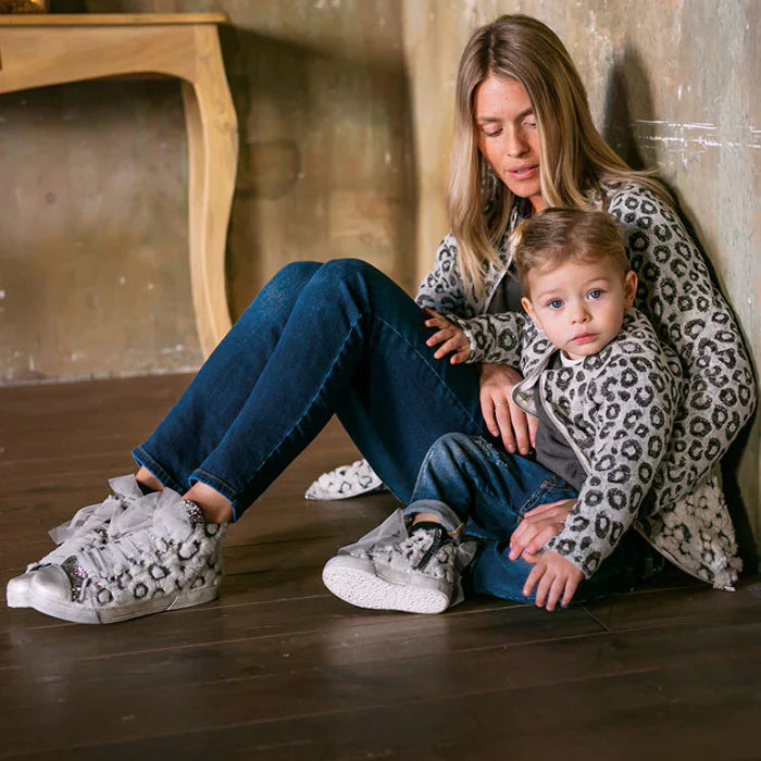 PODKOVANE VISOKE TENISKE