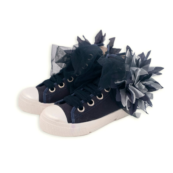 HIGH CANVAS SNEAKER WITH FLOWER