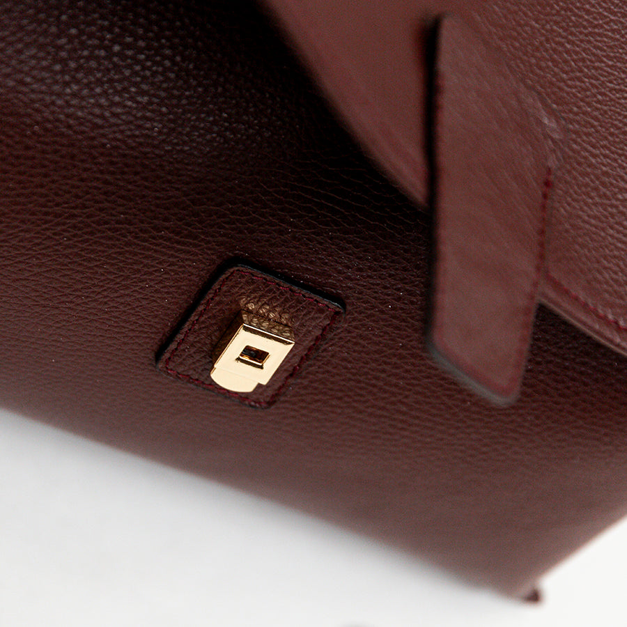 SURI - Rigid handbag in burgundy leather