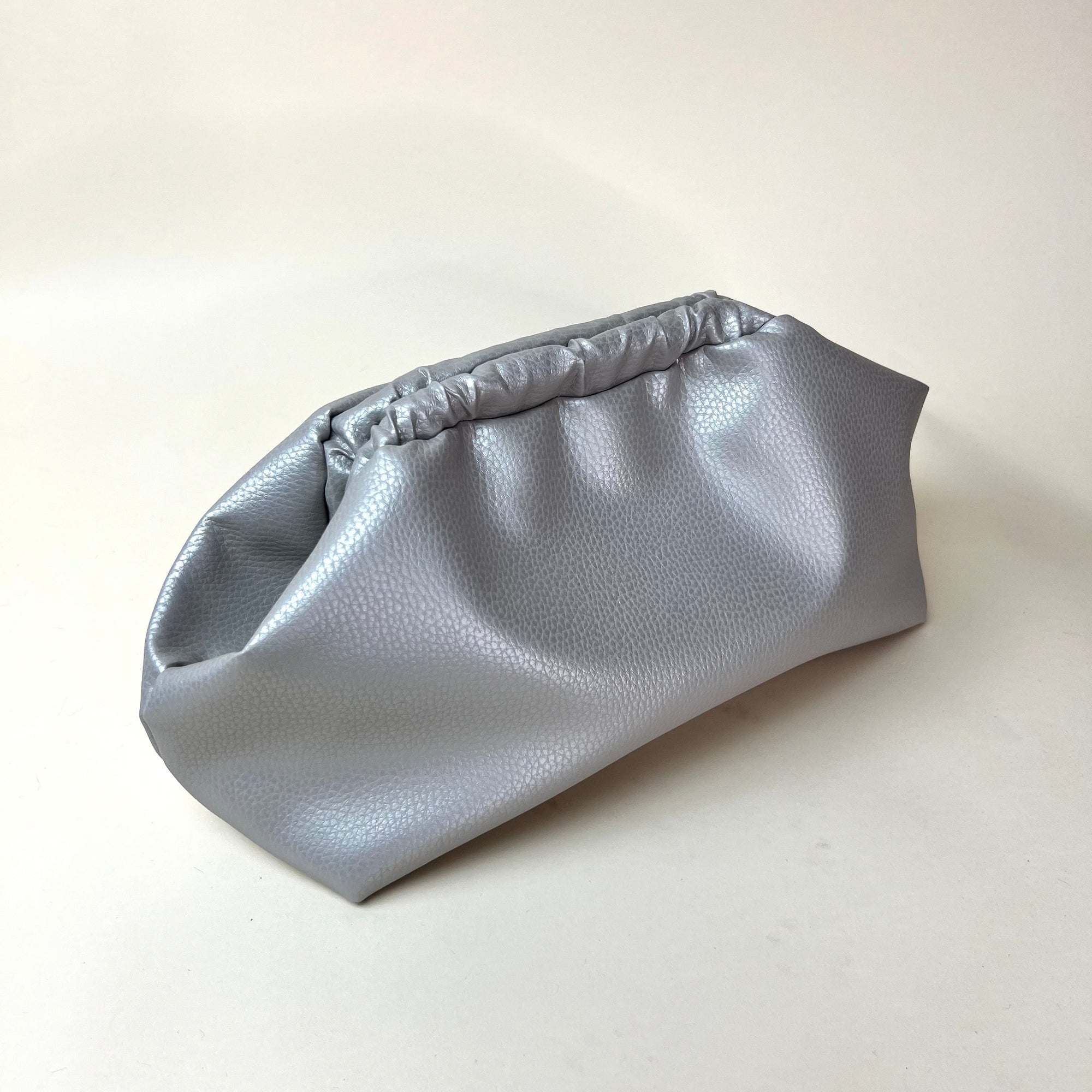 Bolsa de Eco-Couro Martelado