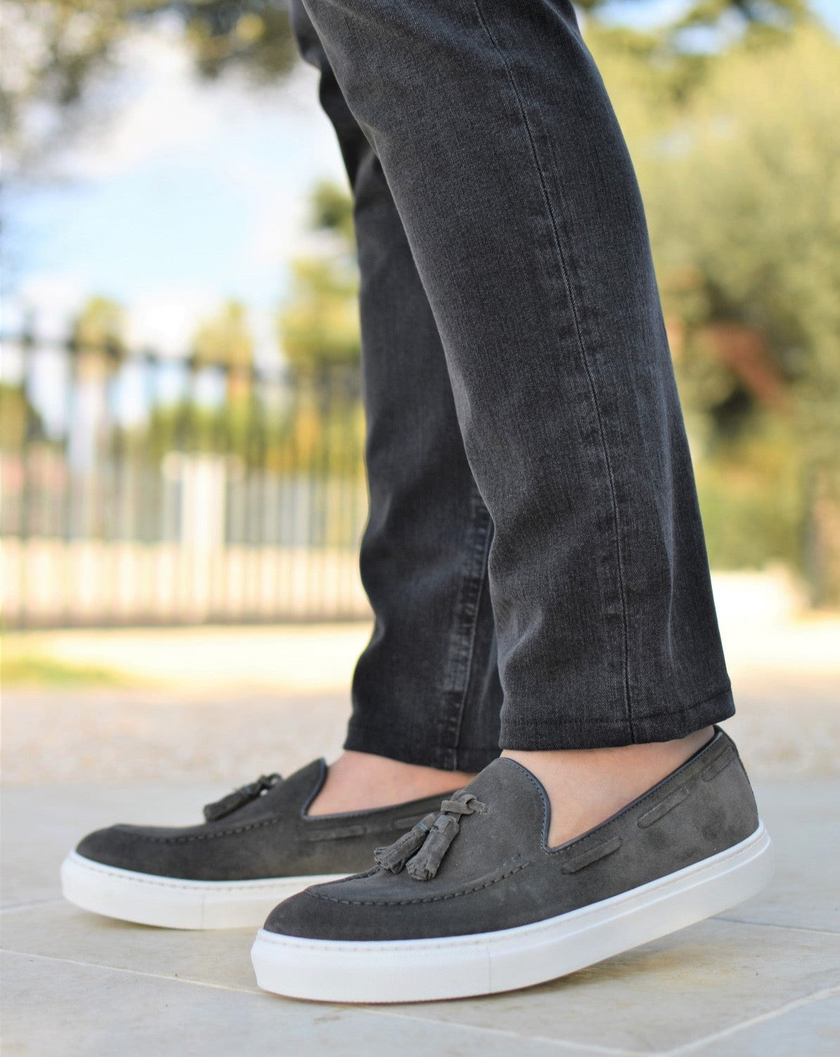 SALINA - Gray Suede