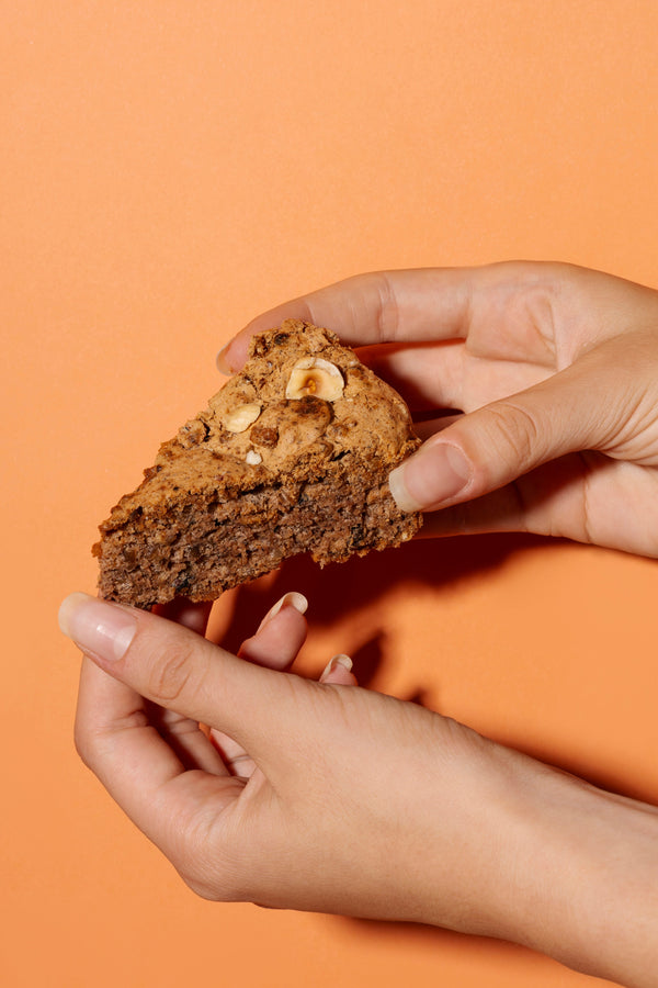 1 Torta di Nocciole Classica Tastëlanghe - Tastëlanghe Azienda Agricola