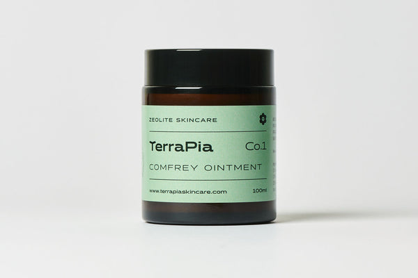 Comfrey Ointment with Zeolite