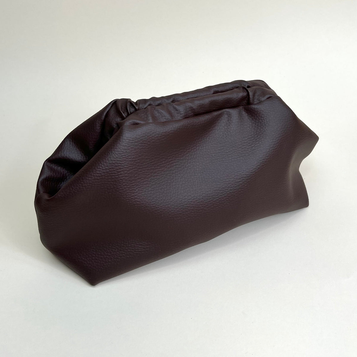 Bolsa de Eco-Couro Martelado