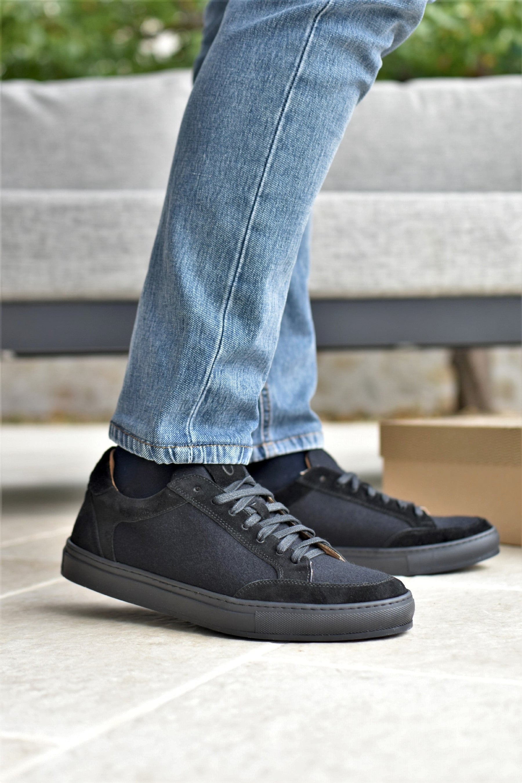 UMBERTINA - Volledig Zwart