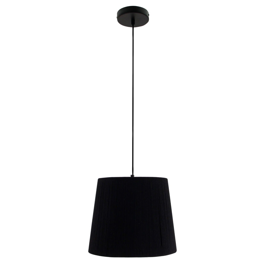 Moderne zwarte drum-lampenkap met een ambachtelijke geweven textuur.