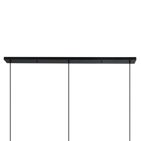 De Various Canna hanglamp in zwart heeft 3 kappen van Ø25 cm. Een moderne, stijlvolle hanglamp die een eigentijdse uitstraling biedt voor elk interieur.