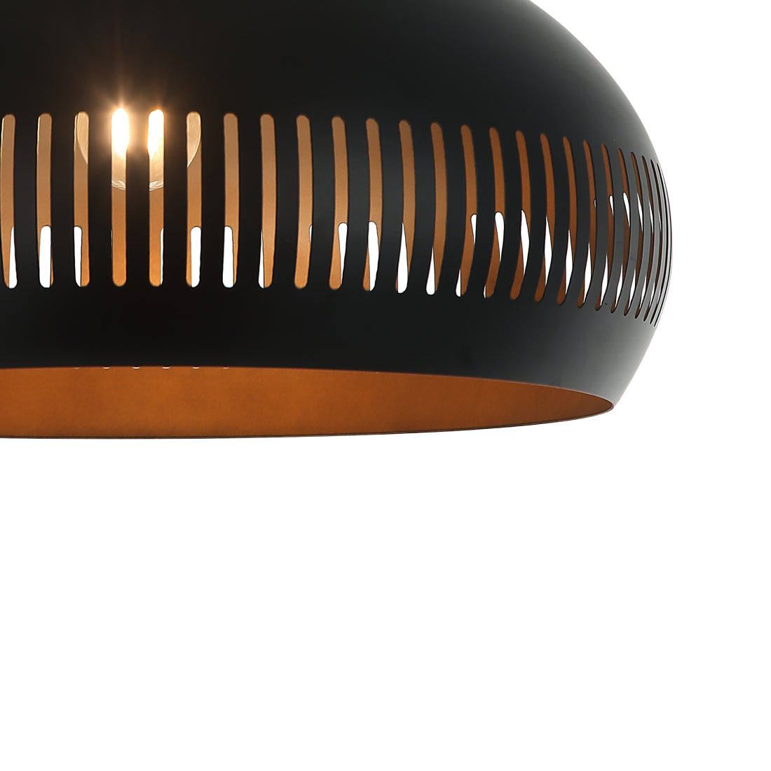 De Various Duomo hanglamp in zwart heeft een Ø50 cm kap. Een moderne, stijlvolle hanglamp die een eigentijdse uitstraling biedt voor elk interieur.