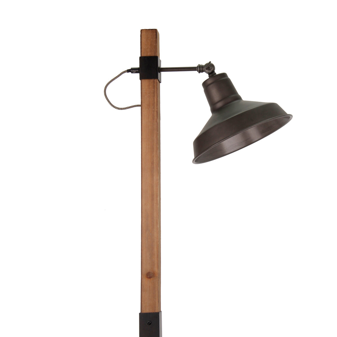 De Various Max vloerlamp in zwart heeft een hoogte van 140 cm. Een moderne, stijlvolle vloerlamp die een eigentijdse uitstraling biedt voor elk interieur.