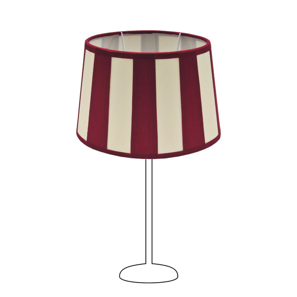 De Various Oval lampenkap in rood/creme heeft een diameter van 26 cm. Combineer met een lampenvoet die bij jouw interieur past!