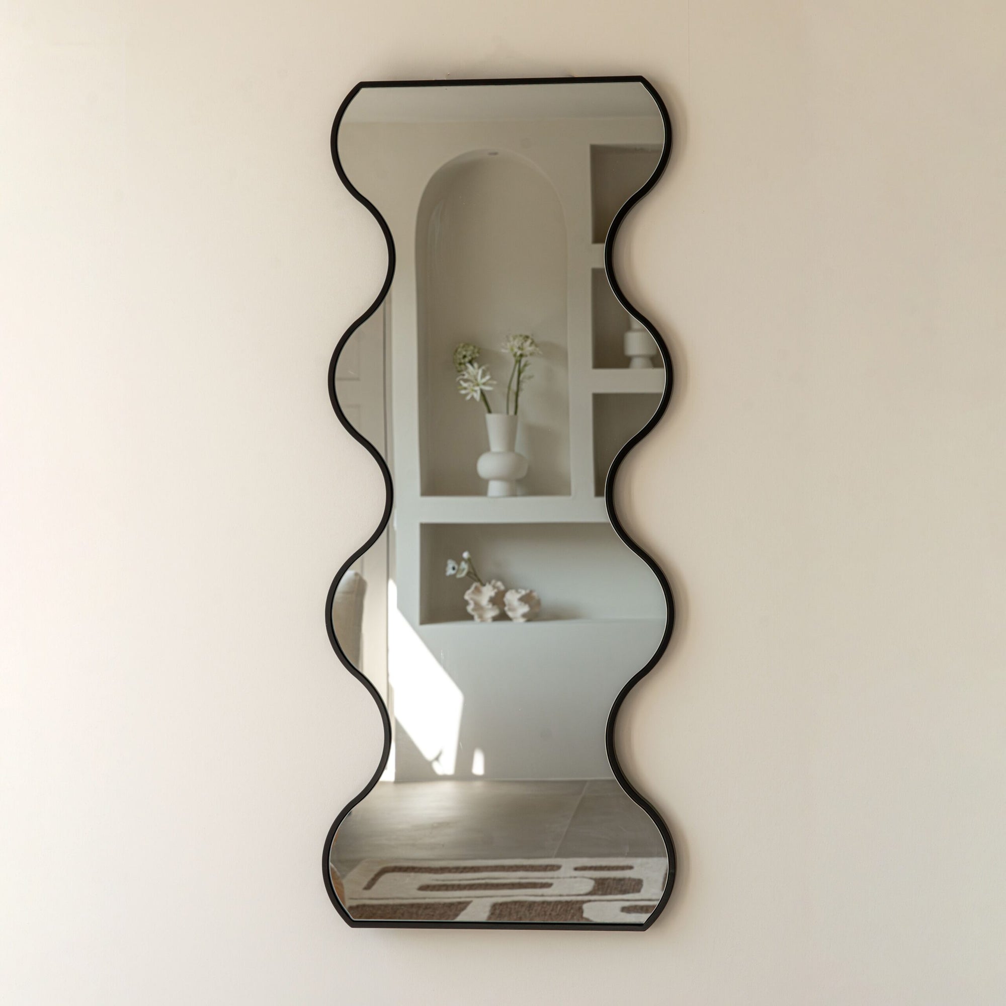 Indore Home - Mirror - Organic Shape - Wavy Edge - Wall Mirror - 120cm - Black