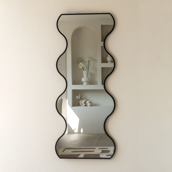 Indore Home - Mirror - Organic Shape - Wavy Edge - Wall Mirror - 120cm - Black