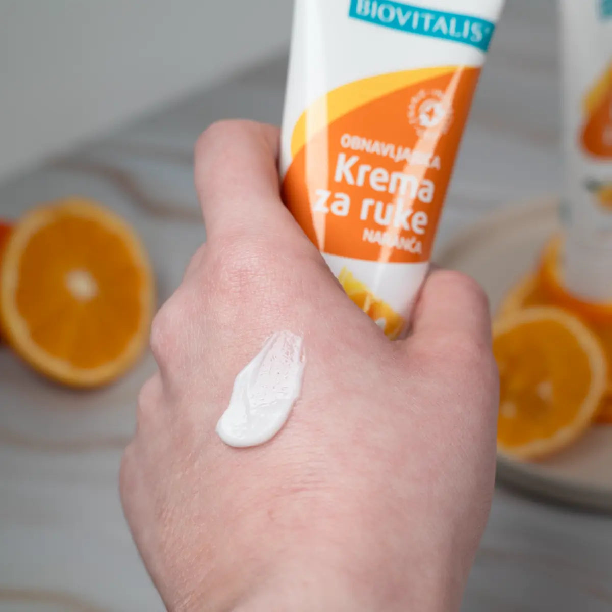 Revitalizing Hand Cream Orange