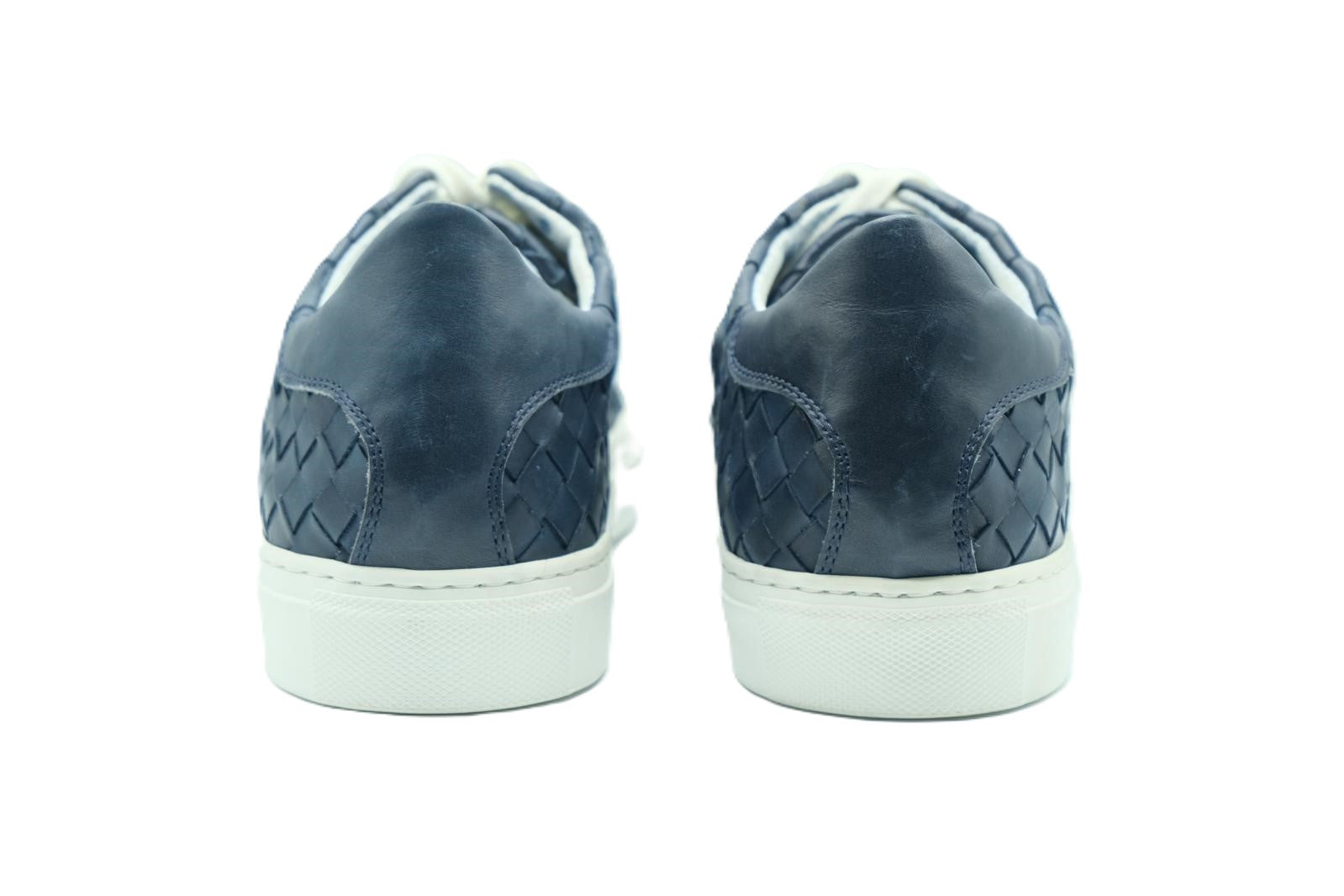 Pleteni športni copati velikost 42