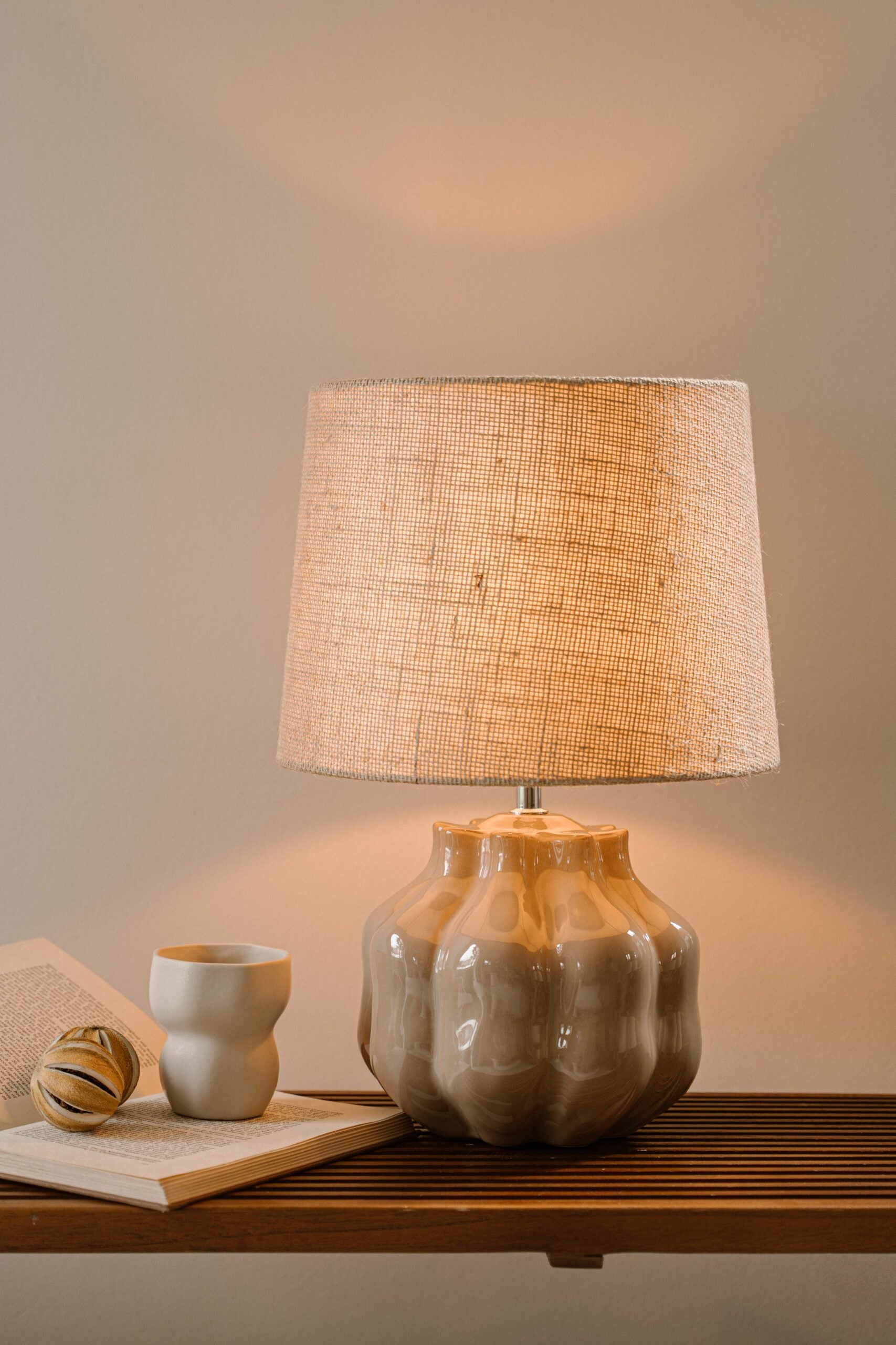 Indore Home - Verde - M - Table Lamp - Beige