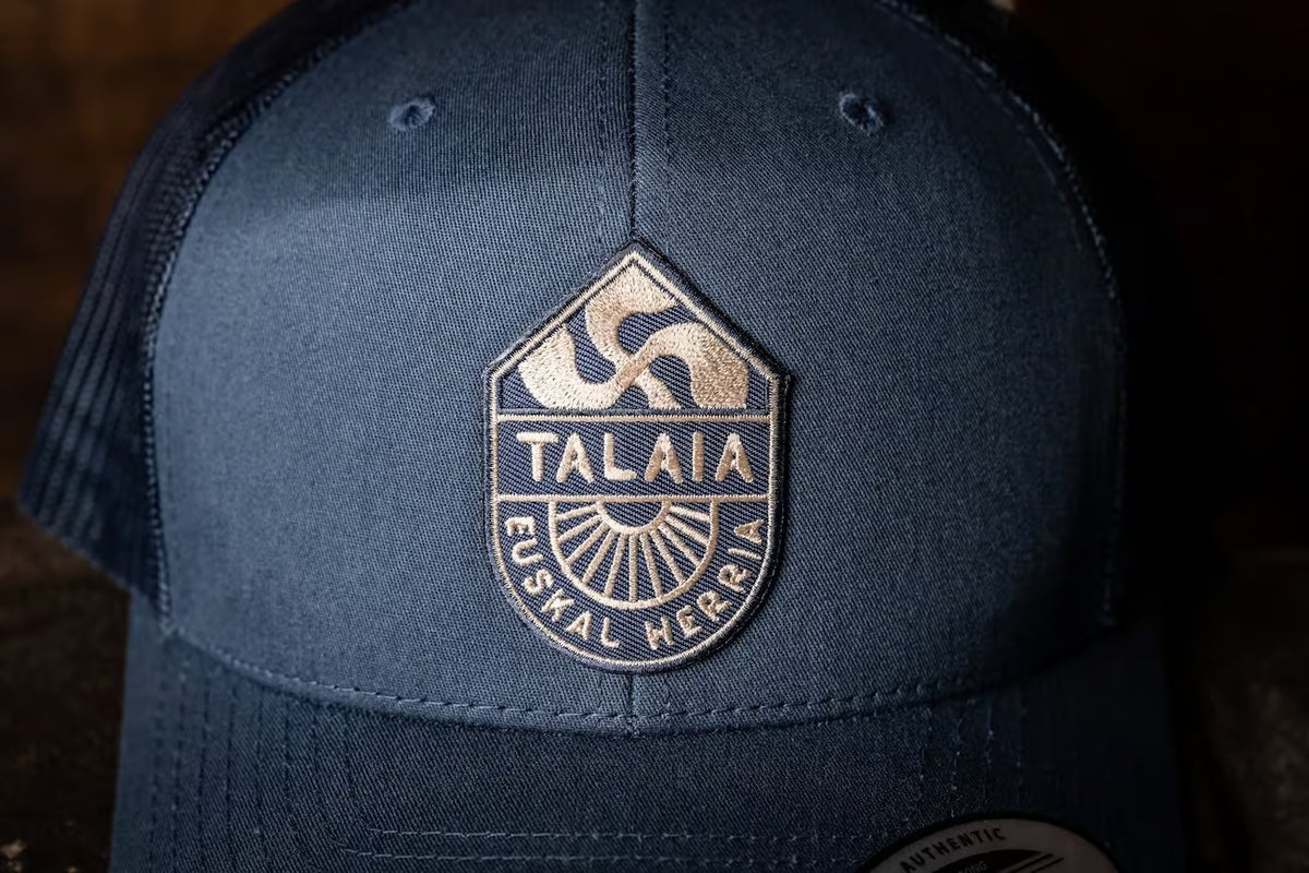 accessoires-casquette-couteau-basque-talaia-coutellerie-basque-traditionnel-artisanale