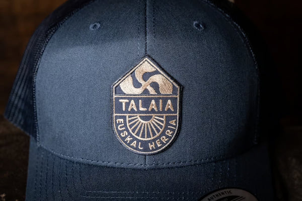 accessoires-casquette-couteau-basque-talaia-coutellerie-basque-traditionnel-artisanale
