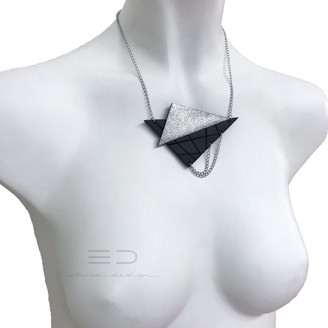 asymmetric | black - textured silver