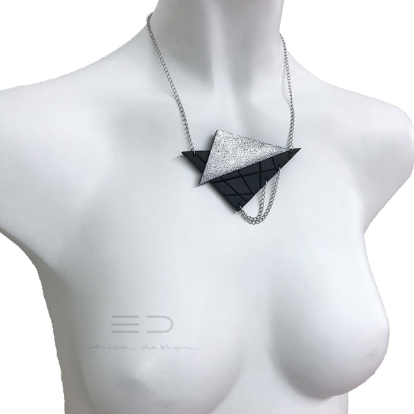 asymmetric | black - textured silver