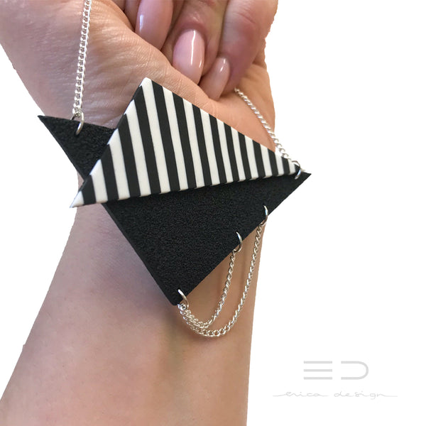 asymmetric | black - stripes