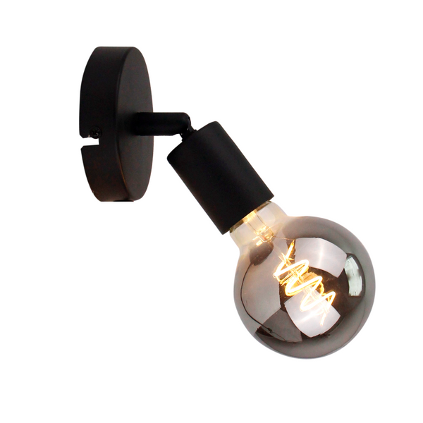 De zwarte wandlamp van de Basic serie voegt een industriële touch toe aan jouw interieur.