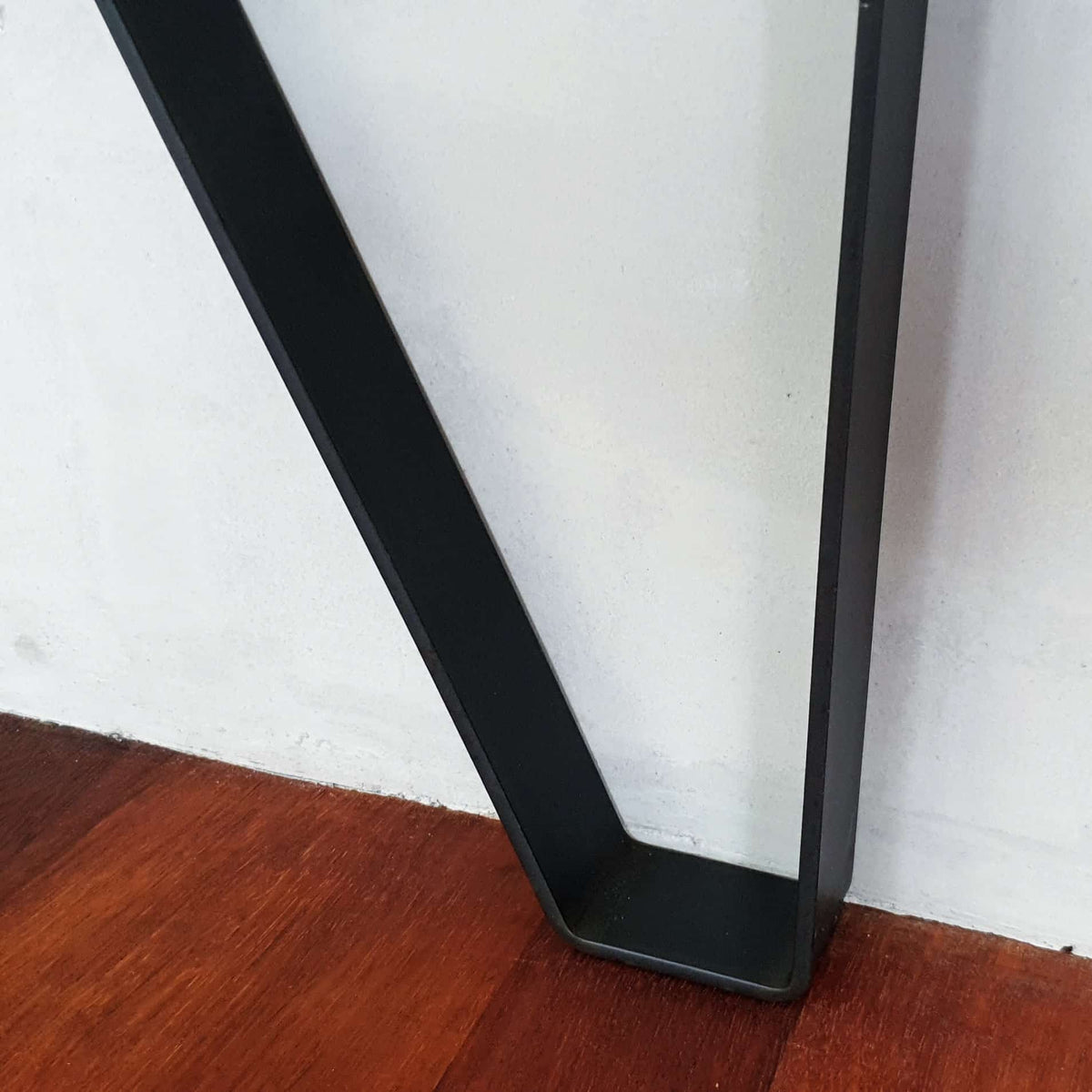 Industrial Side Table Four-Leg Matte Clear