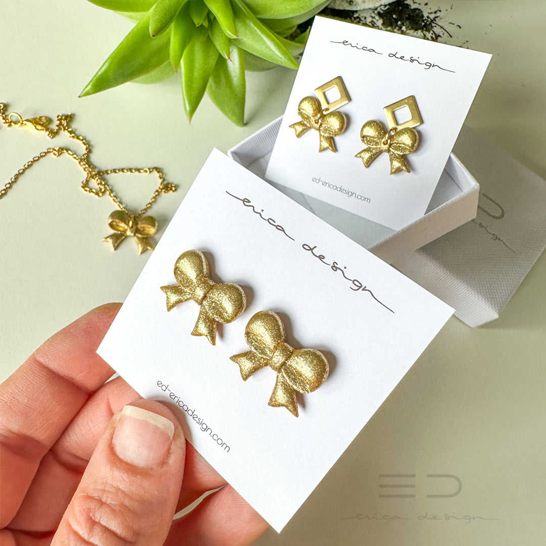 bow | gold