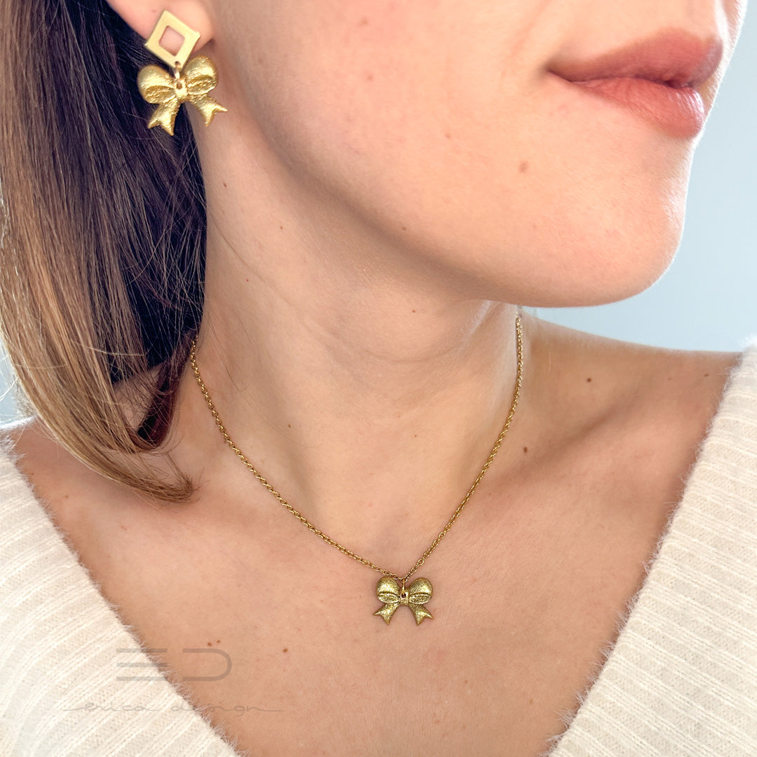 bow | gold