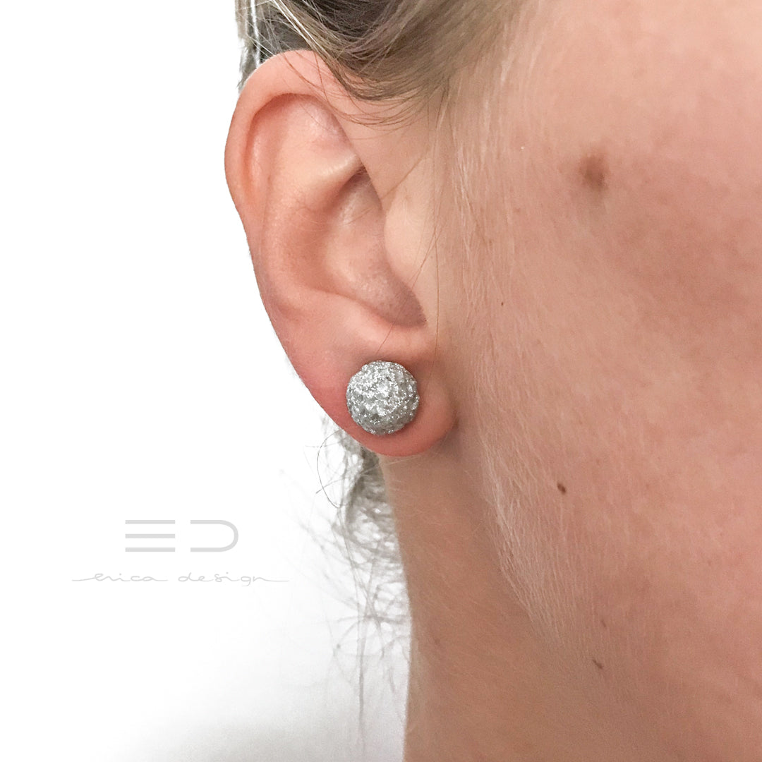 bulb | champagne with texture