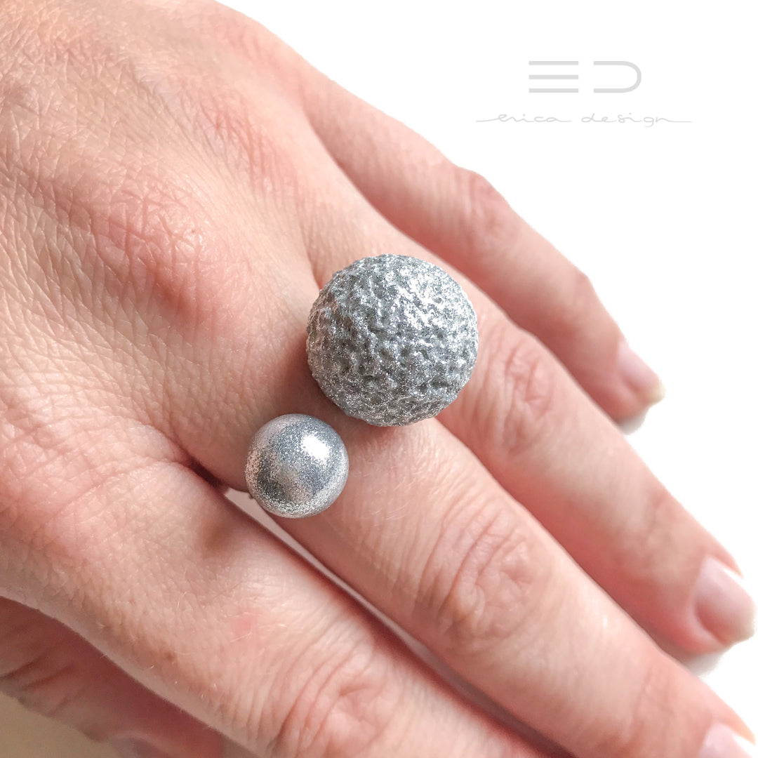 bulb | silver glitter with texture