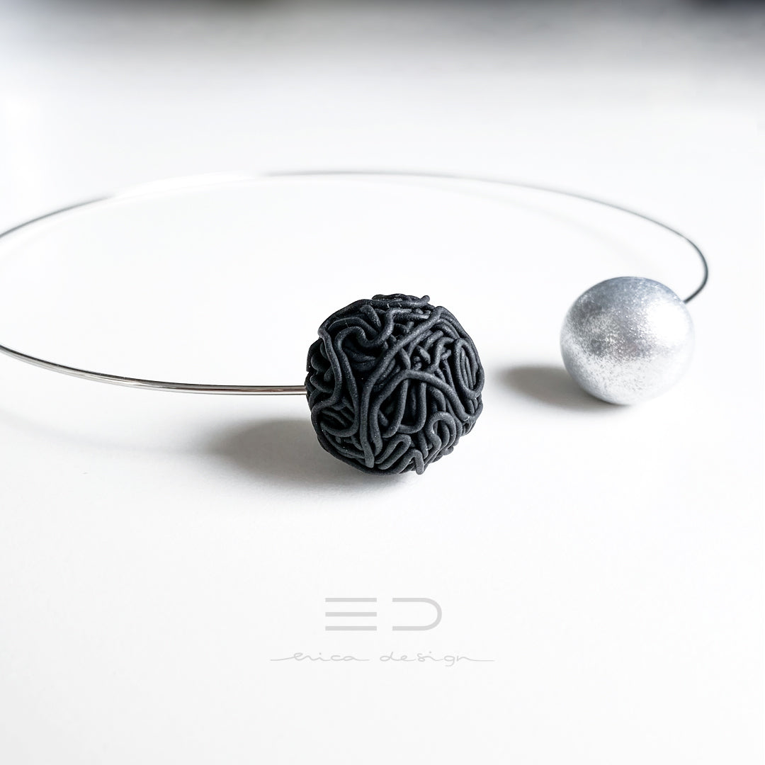 BULB SPAGHETTI | crna i srebrna