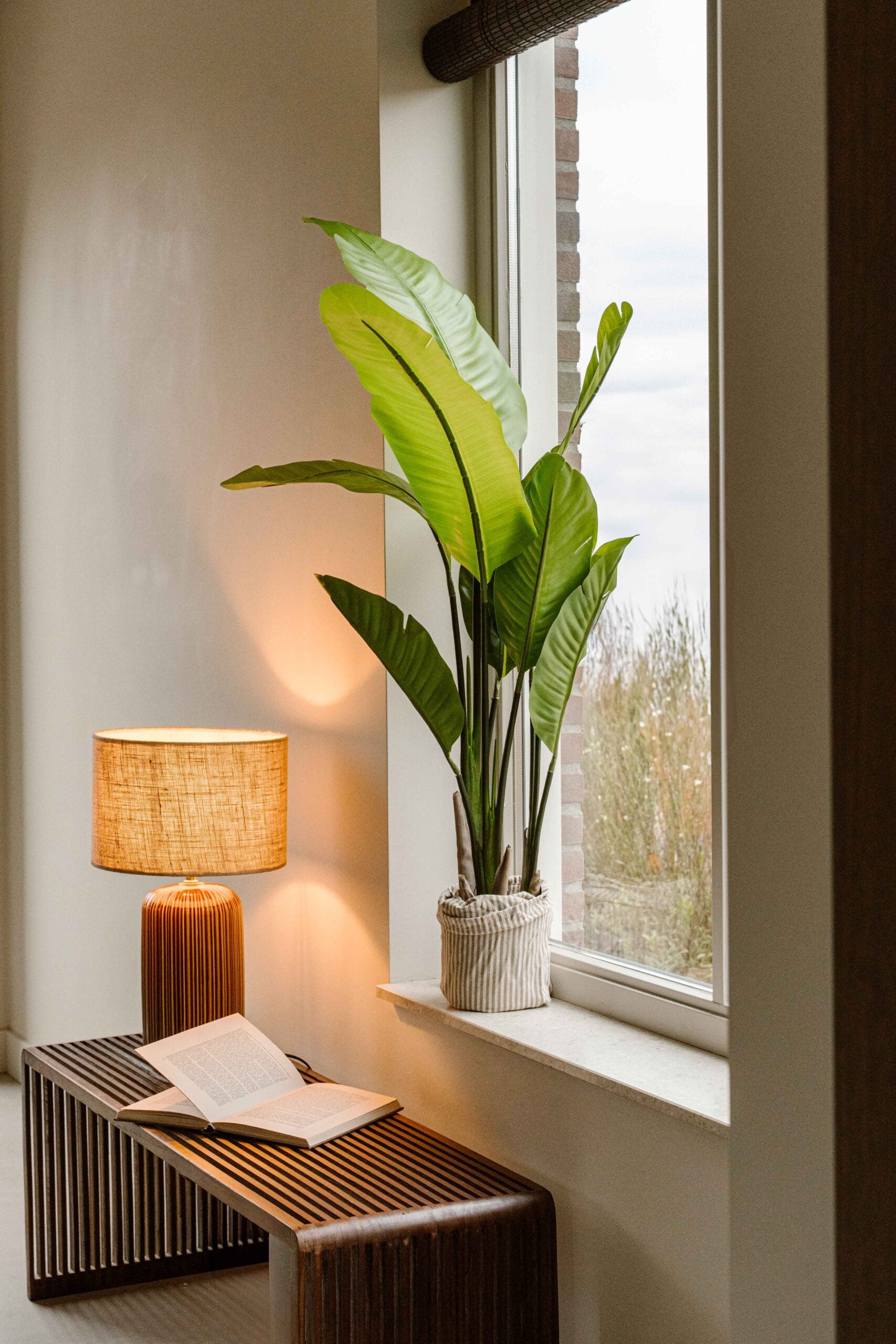 Artificial Plant Strelitzia 120 cm - Stylish Tropical Houseplant - Indore Home