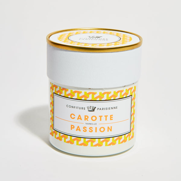 Pot Carotte Passion Vanille à l'étiquette jaune et orange, photographié sur fond blanc