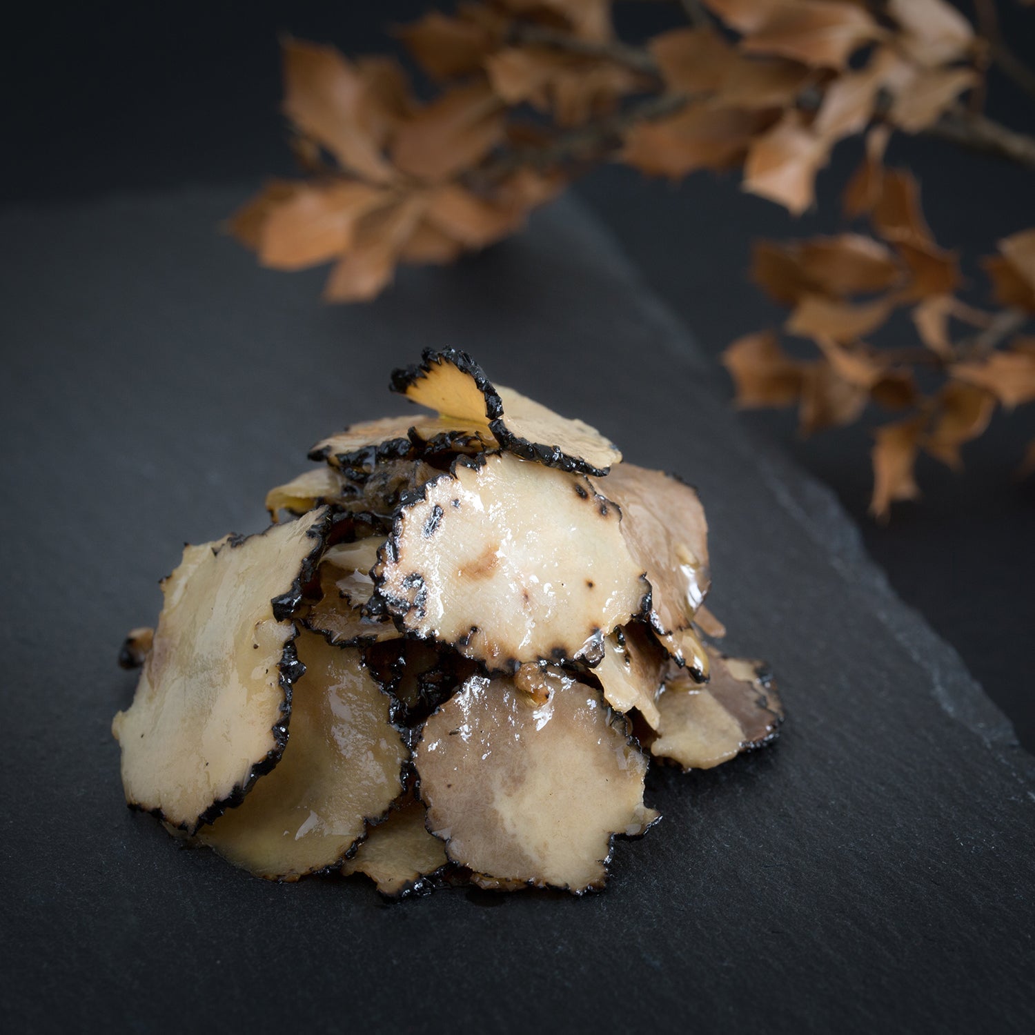 Summer Truffle Carpaccio with Black Truffle Aroma 100g