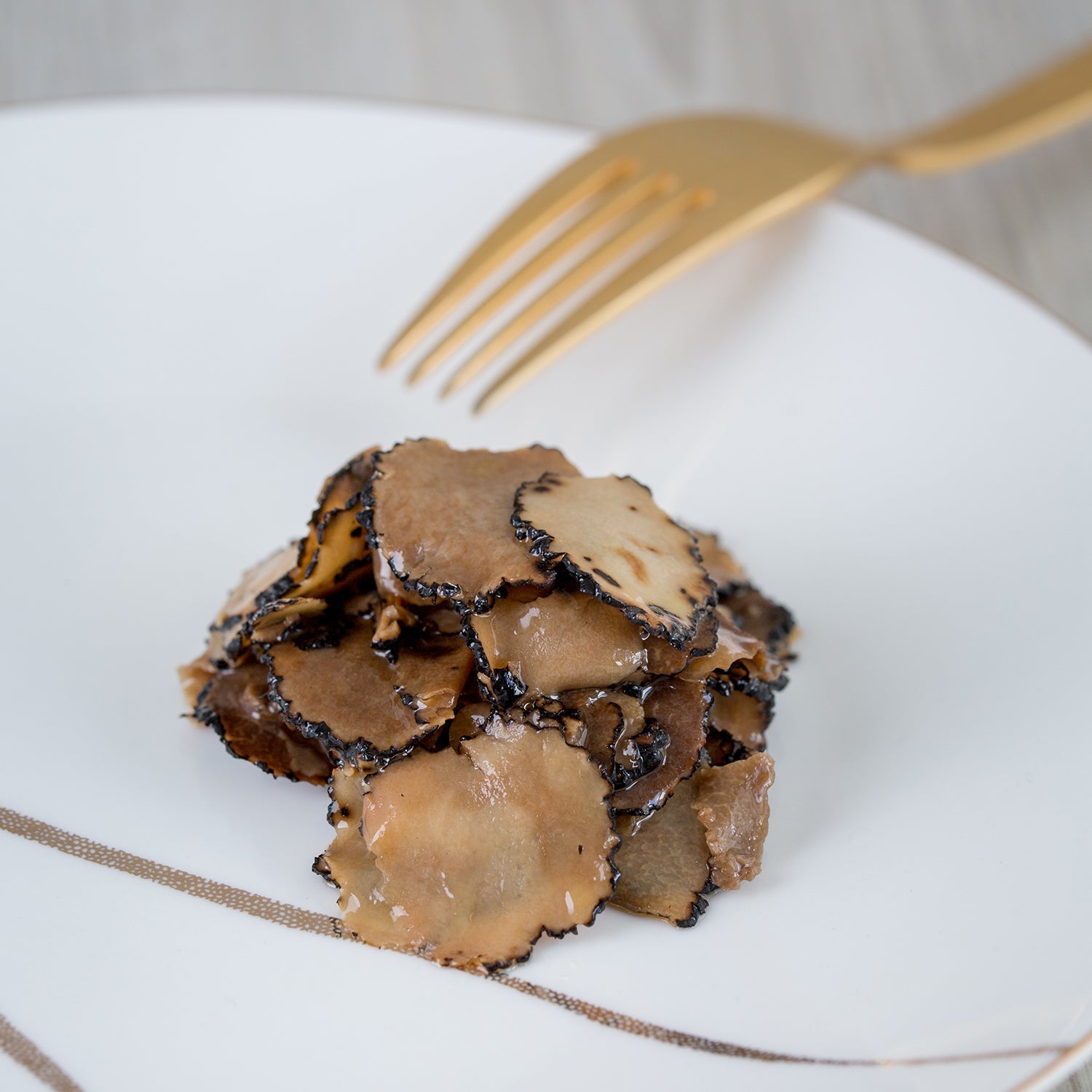 Summer Truffle Carpaccio with Black Truffle Aroma 100g