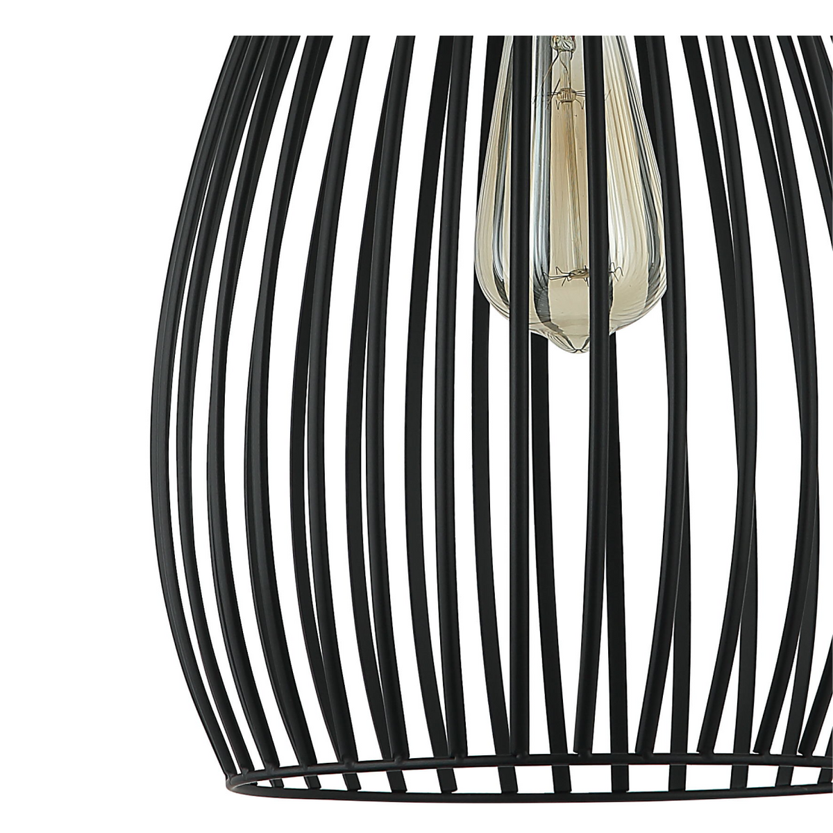De Rho hanglamp in zwart metaal voegt een industrieel accent toe aan jouw interieur. Perfect voor sfeervolle avonden.
