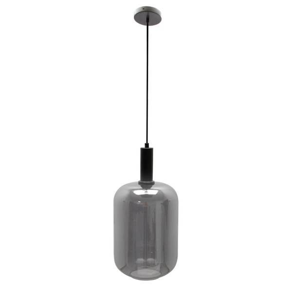 De zwarte hanglamp Specchio geeft een moderne touch aan je interieur. Perfect voor boven de eettafel of in de woonkamer.