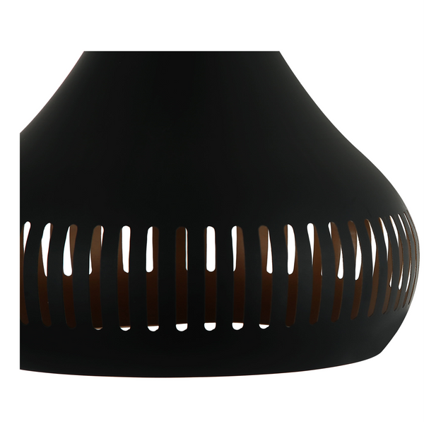 De Strisce hanglamp in zwart metaal voegt een industriële touch toe aan je interieur. Perfect voor boven de eettafel!