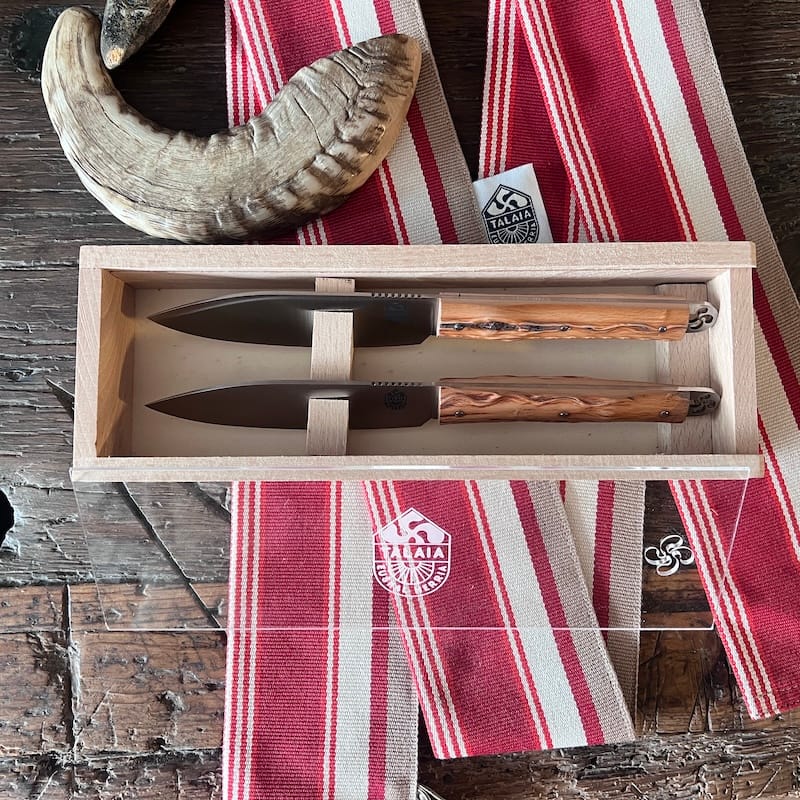 coffret couteau basque iraty neflier 00007