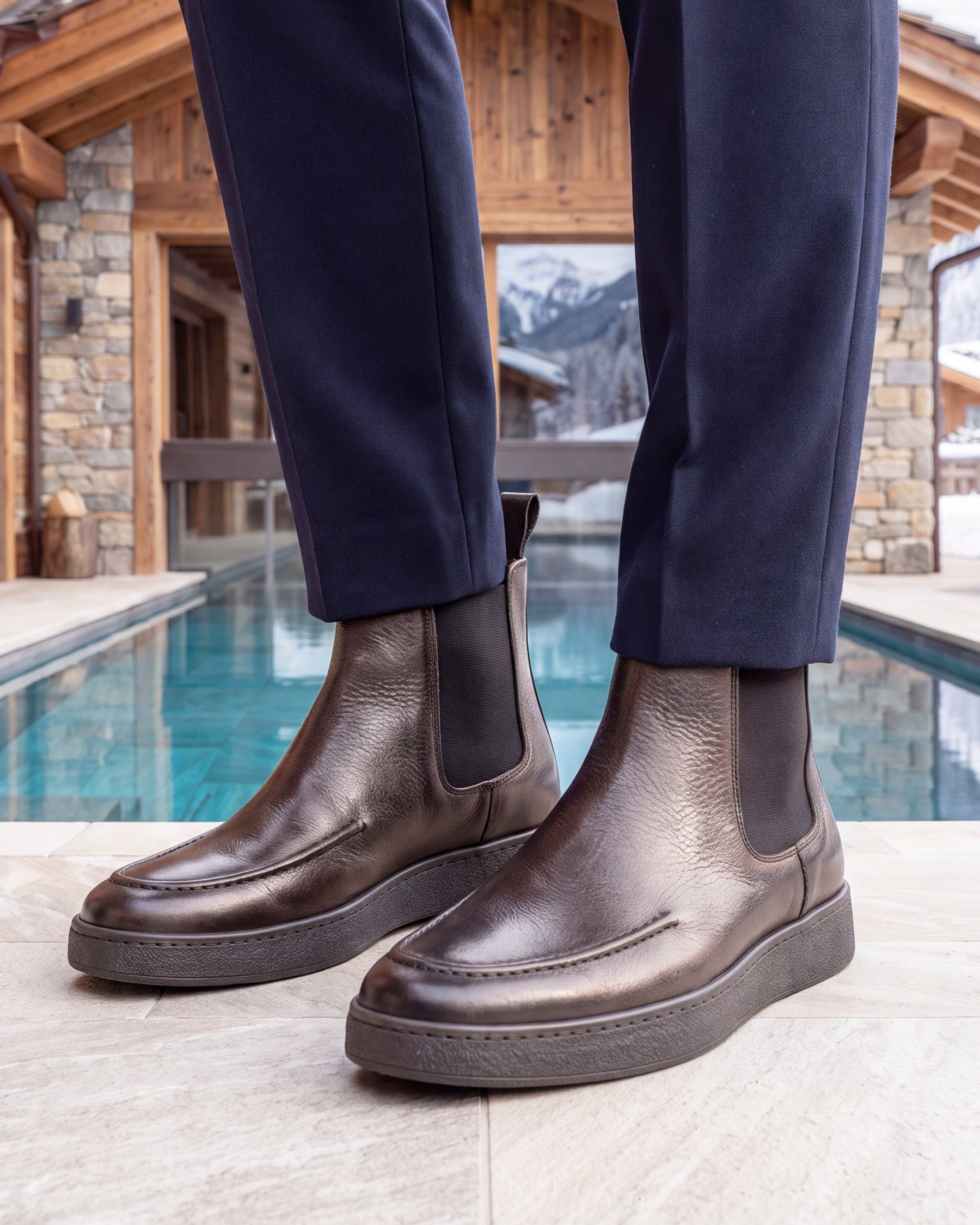 Cortina - Brown Leather