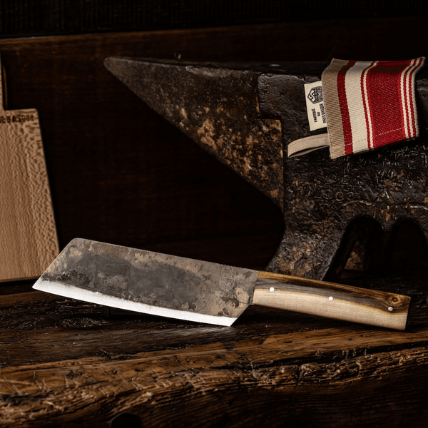 couteau-basque-de-cuisine-sukaldia-coutellerie-basque-traditionnel-artisanal-bois-de-pistachier