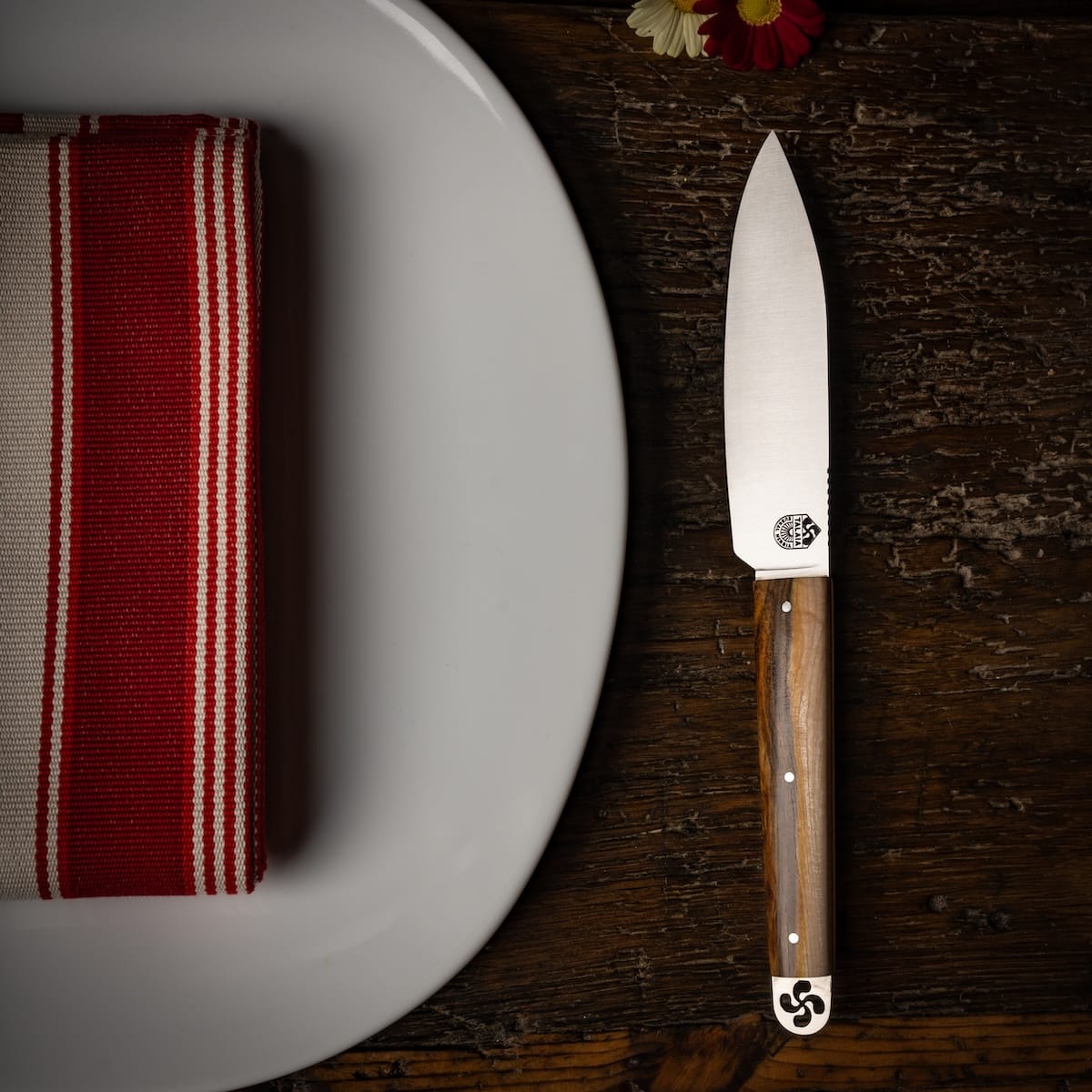 couteau basque de table 38