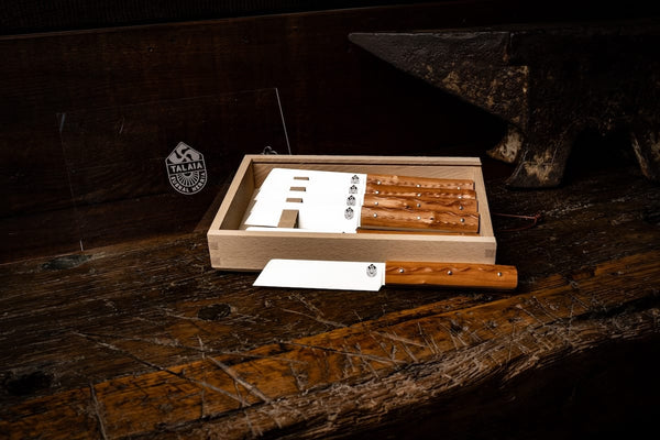 couteau basque de table 41