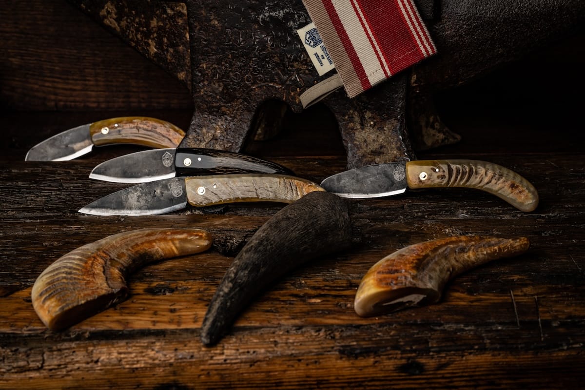 couteau-du-berger-basque-traditionnel-pliant-authentique-anglet-paysbasque-eric-burel-etchegoin-coutelier-basque